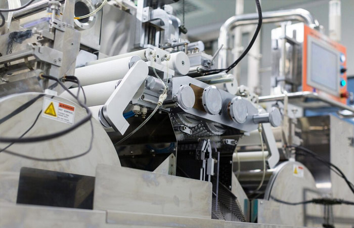 Machine-Manufacture.jpg